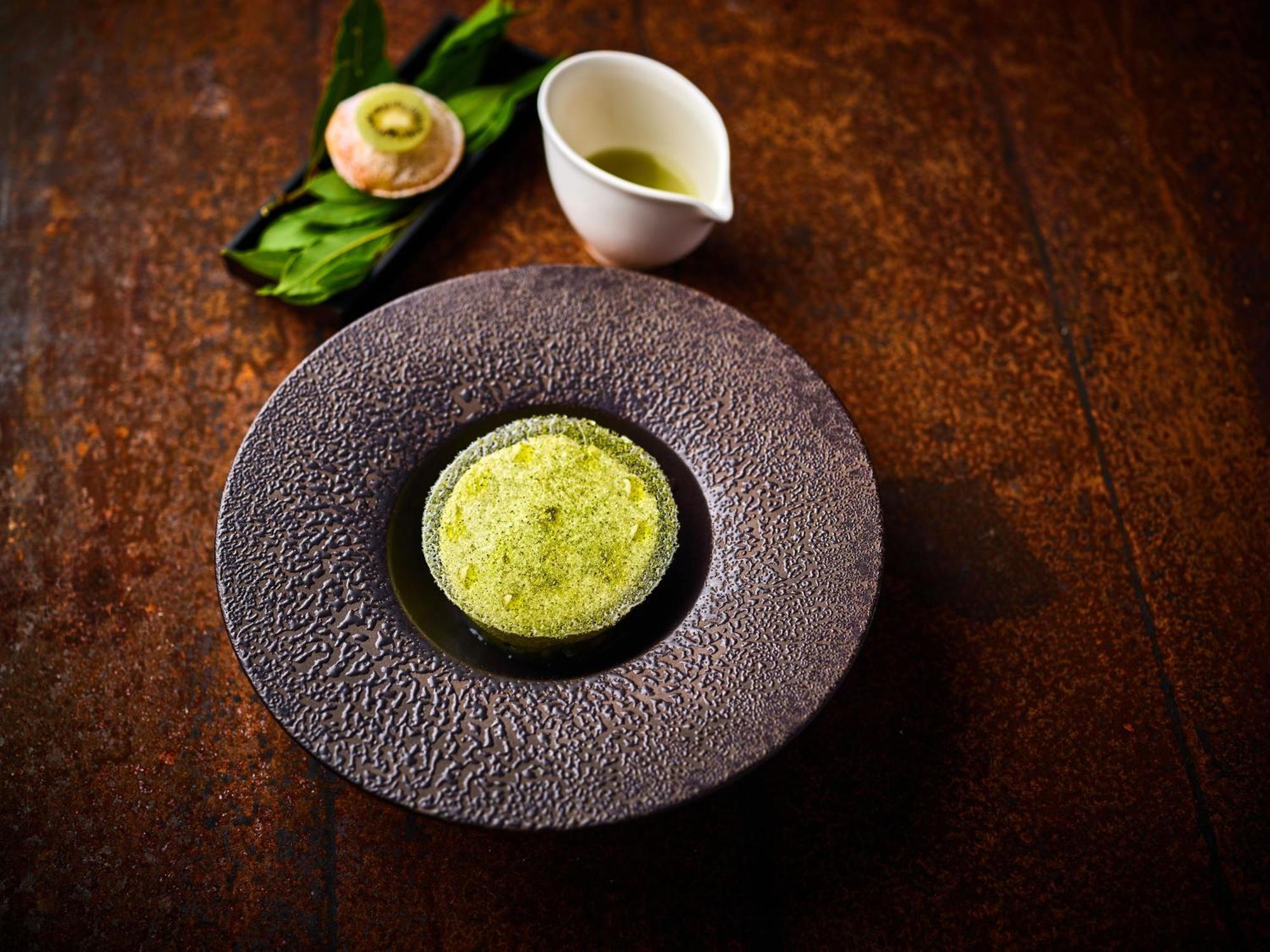 La Pyramide - Maison Henriroux 비엔 외부 사진